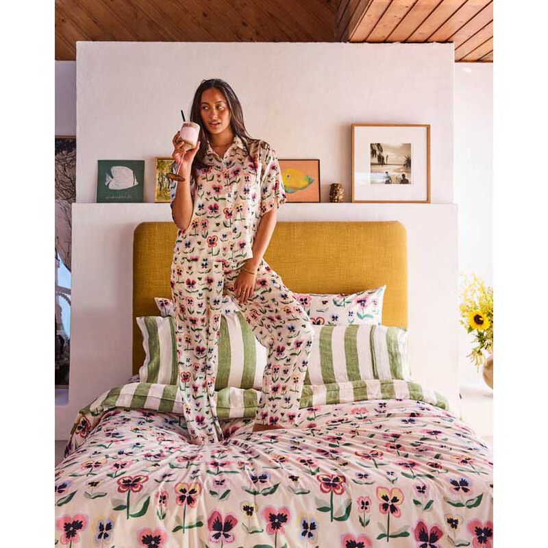 Kip&Co Pretty Pansy Organic Cotton Quilt Cover image number 3